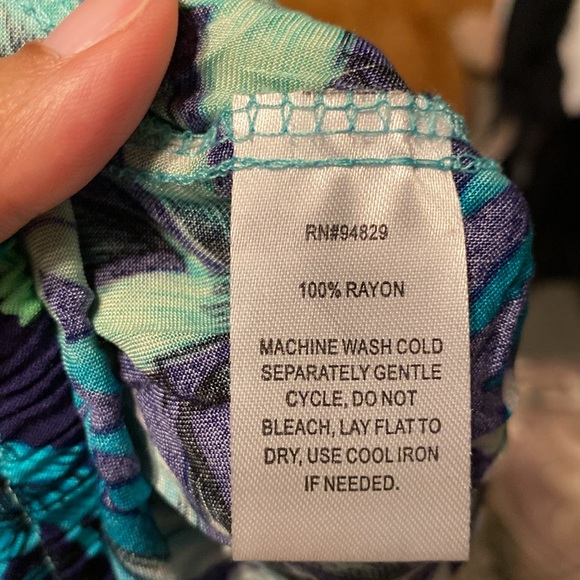 Derek Heart Tropical Tank Top & Shorts Set - Picture 5 of 10